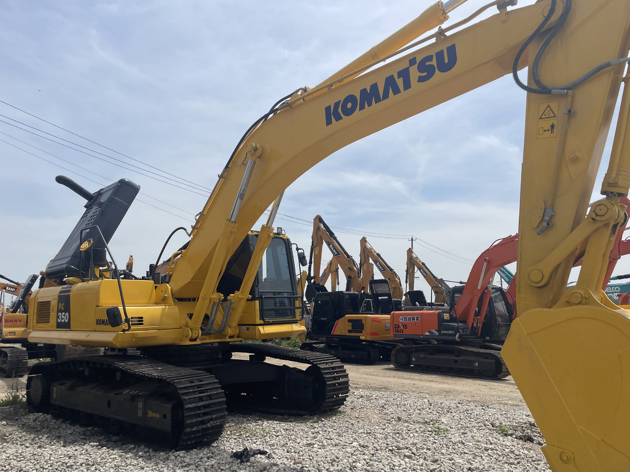 KOMATSU PC350-8 - Lintekskavaator: pilt 3 KOMATSU PC350-8 - Lintekskavaator: pilt 3