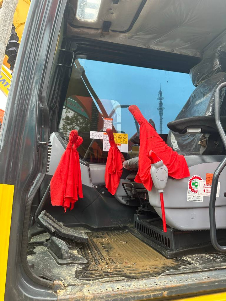 Komatsu PC 130 - Miniekskavaator: pilt 2 Komatsu PC 130 - Miniekskavaator: pilt 2