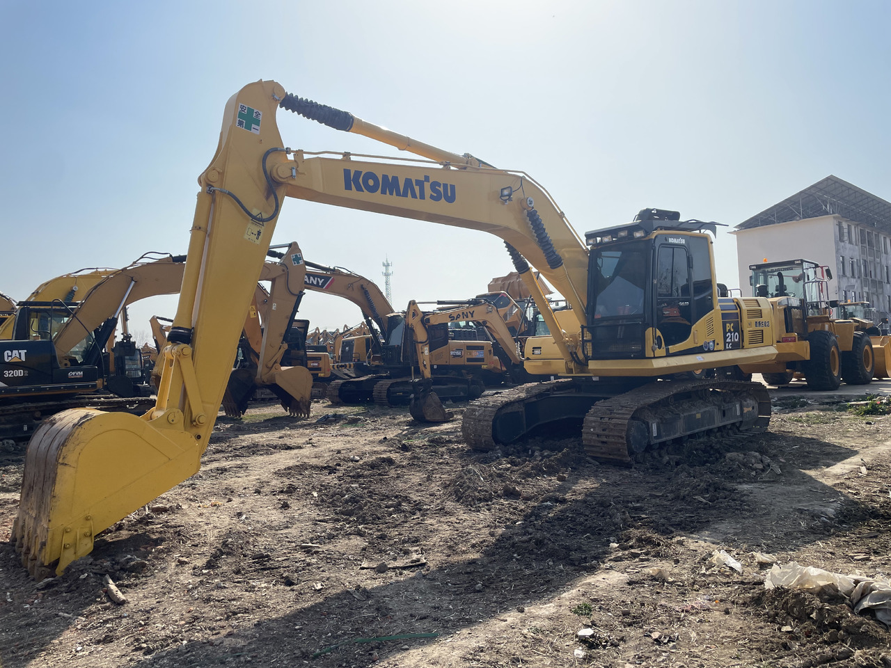 Komatsu PC 210LC - Lintekskavaator: pilt 3 Komatsu PC 210LC - Lintekskavaator: pilt 3
