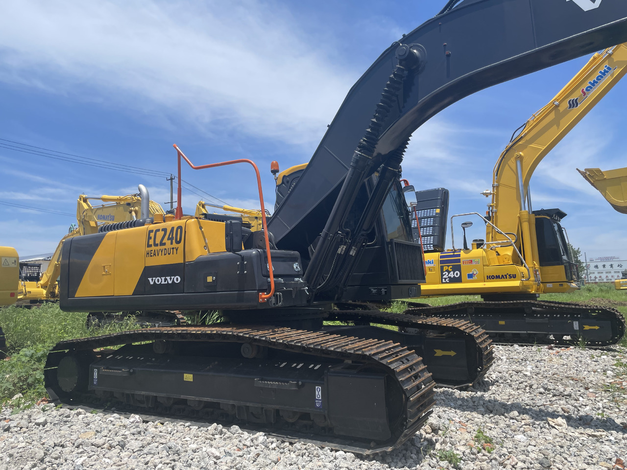 VOLVO EC240 - Lintekskavaator: pilt 3 VOLVO EC240 - Lintekskavaator: pilt 3