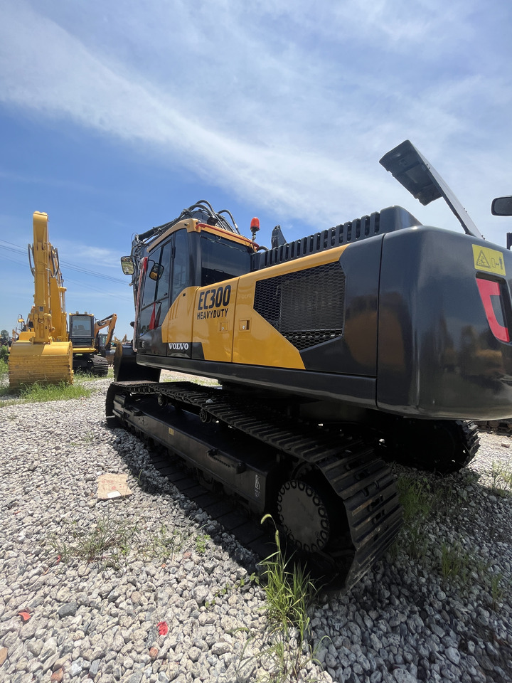 Volvo EC300DL - Lintekskavaator: pilt 5 Volvo EC300DL - Lintekskavaator: pilt 5