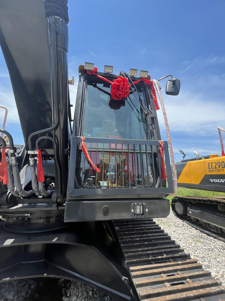 Volvo EC300DL - Lintekskavaator: pilt 3 Volvo EC300DL - Lintekskavaator: pilt 3