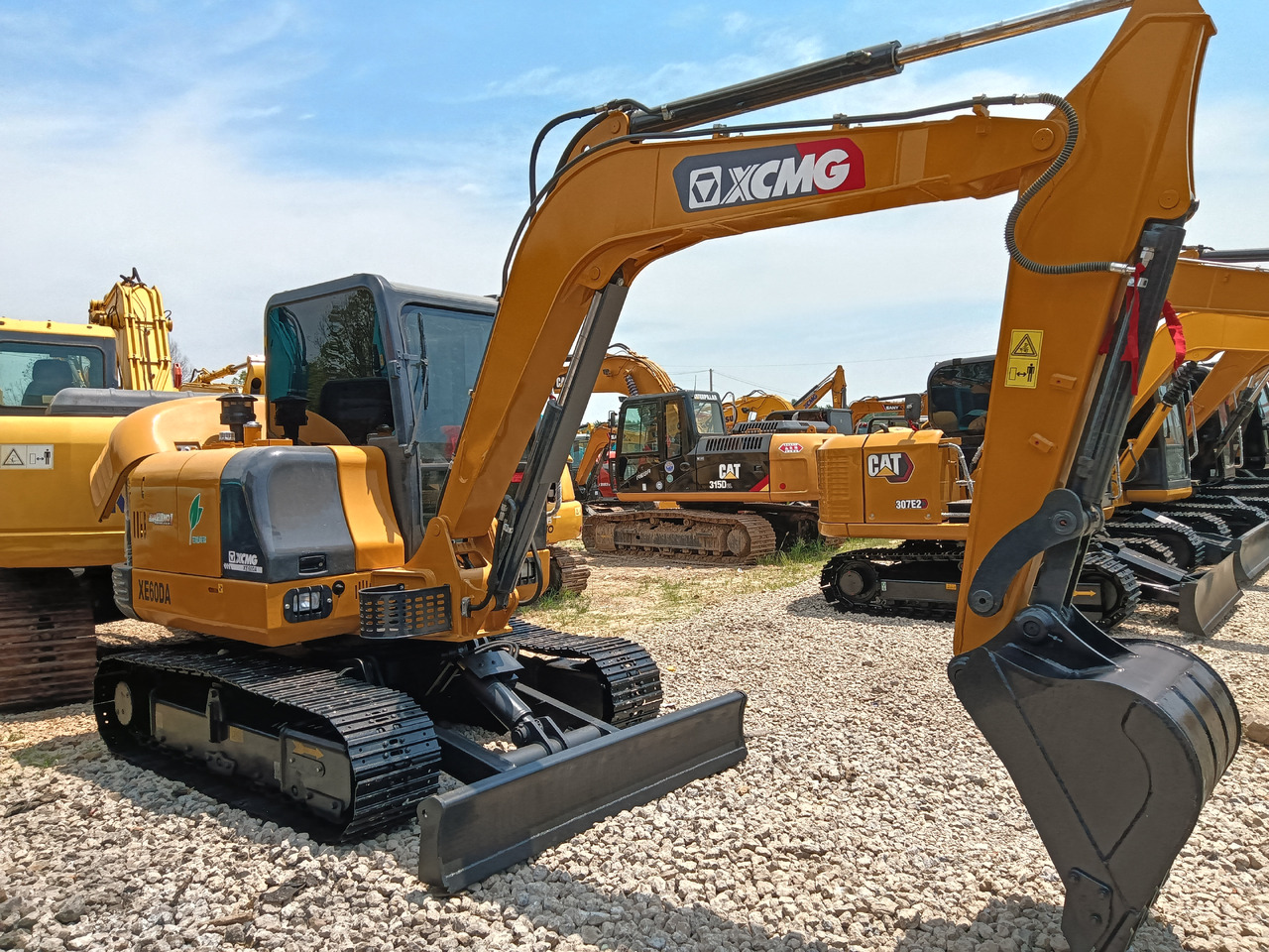 XCMG XE60DA - Lintekskavaator: pilt 2 XCMG XE60DA - Lintekskavaator: pilt 2