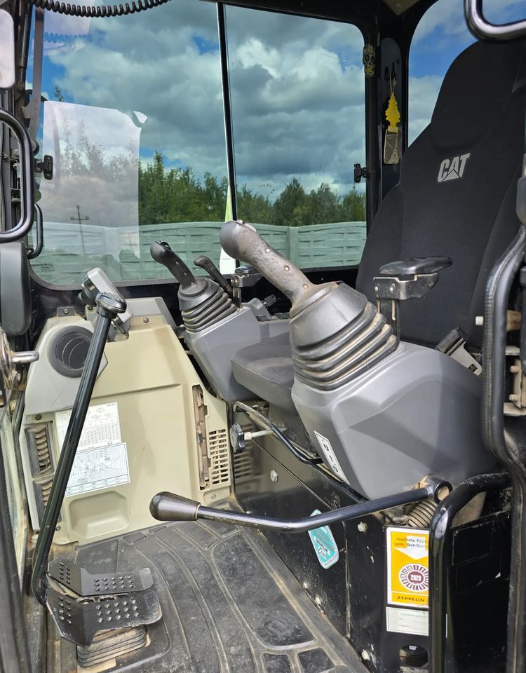 Caterpillar - Lintekskavaator: pilt 3 Caterpillar - Lintekskavaator: pilt 3