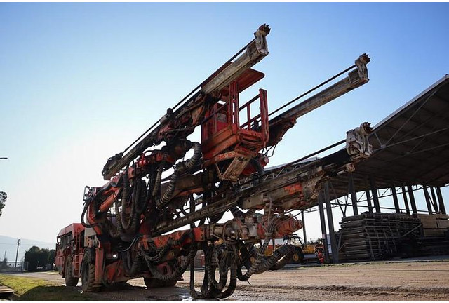 Sandvik DT1130-SC - Puurimisplatvorm: pilt 2 Sandvik DT1130-SC - Puurimisplatvorm: pilt 2