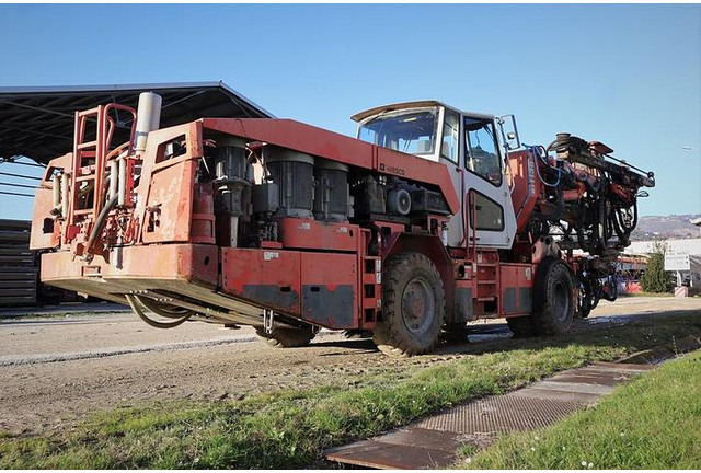 Sandvik DT1130-SC - Puurimisplatvorm: pilt 3 Sandvik DT1130-SC - Puurimisplatvorm: pilt 3