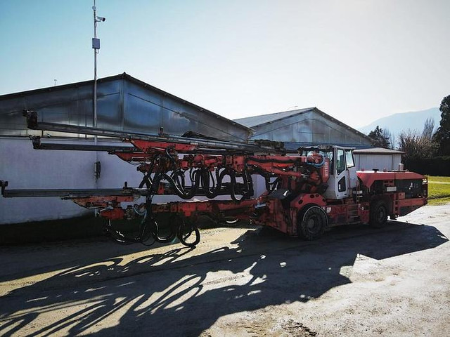 Sandvik DT1130-SC - Puurimisplatvorm: pilt 2 Sandvik DT1130-SC - Puurimisplatvorm: pilt 2