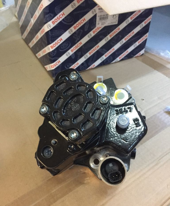 Bosch 2018 51111037846 MAN - Kütusepump - Veoauto: pilt 1 Bosch 2018 51111037846 MAN - Kütusepump - Veoauto: pilt 1