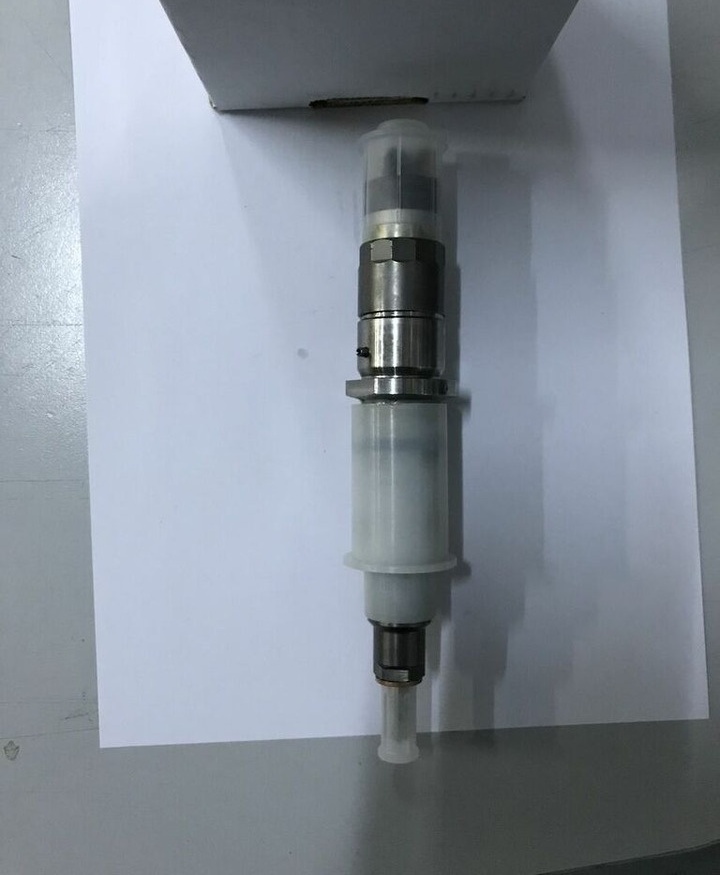 Bosch 2018 84346812 Cummins KOMATSU-KZZ-CUMMINS - Sissepritse - Ekskavaator-laadur: pilt 2 Bosch 2018 84346812 Cummins KOMATSU-KZZ-CUMMINS - Sissepritse - Ekskavaator-laadur: pilt 2