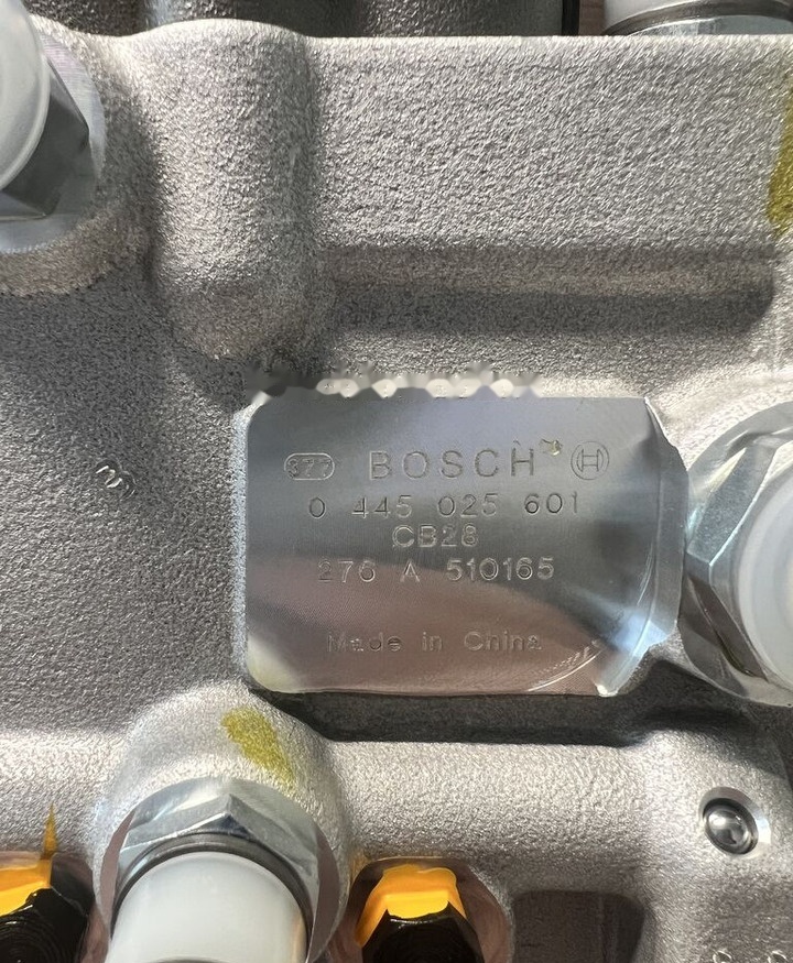 Bosch 2023 Caterpillar 2023 - Kütusepump - Ekskavaator: pilt 3 Bosch 2023 Caterpillar 2023 - Kütusepump - Ekskavaator: pilt 3