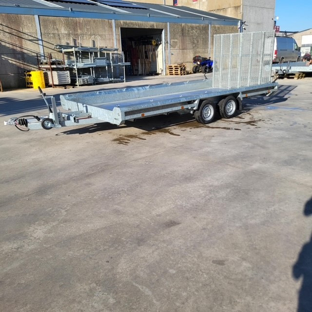HULCO TERRAX-2 - Madal platvorm järelhaagis: pilt 1 HULCO TERRAX-2 - Madal platvorm järelhaagis: pilt 1