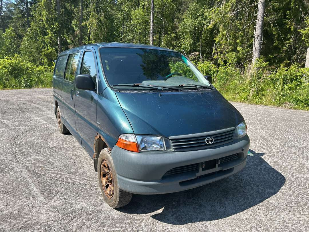 2003 Varebil TOYOTA HIACE 4WD Lang type - Auto: pilt 2 2003 Varebil TOYOTA HIACE 4WD Lang type - Auto: pilt 2