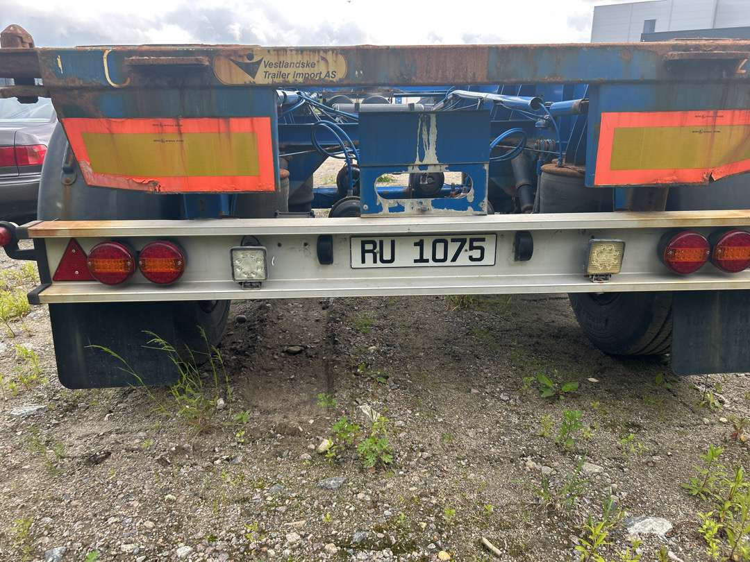 2004 Container-henger TURBO`HOET CONTAINERSEMITRAILER EU-godkjent - Konteinerveduk/ Tõstukiga poolhaagis: pilt 5 2004 Container-henger TURBO`HOET CONTAINERSEMITRAILER EU-godkjent - Konteinerveduk/ Tõstukiga poolhaagis: pilt 5