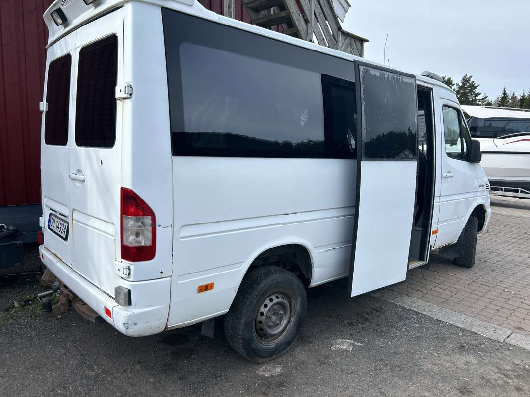 2005 Buss MERCEDES-BENZ 316CDI/35KA 11 seter - Väikebuss, Mikrobuss: pilt 3 2005 Buss MERCEDES-BENZ 316CDI/35KA 11 seter - Väikebuss, Mikrobuss: pilt 3