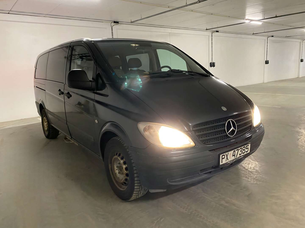 2006 Mercedes-Benz Vito 9 seter - EU-godkjent - Auto: pilt 1 2006 Mercedes-Benz Vito 9 seter - EU-godkjent - Auto: pilt 1