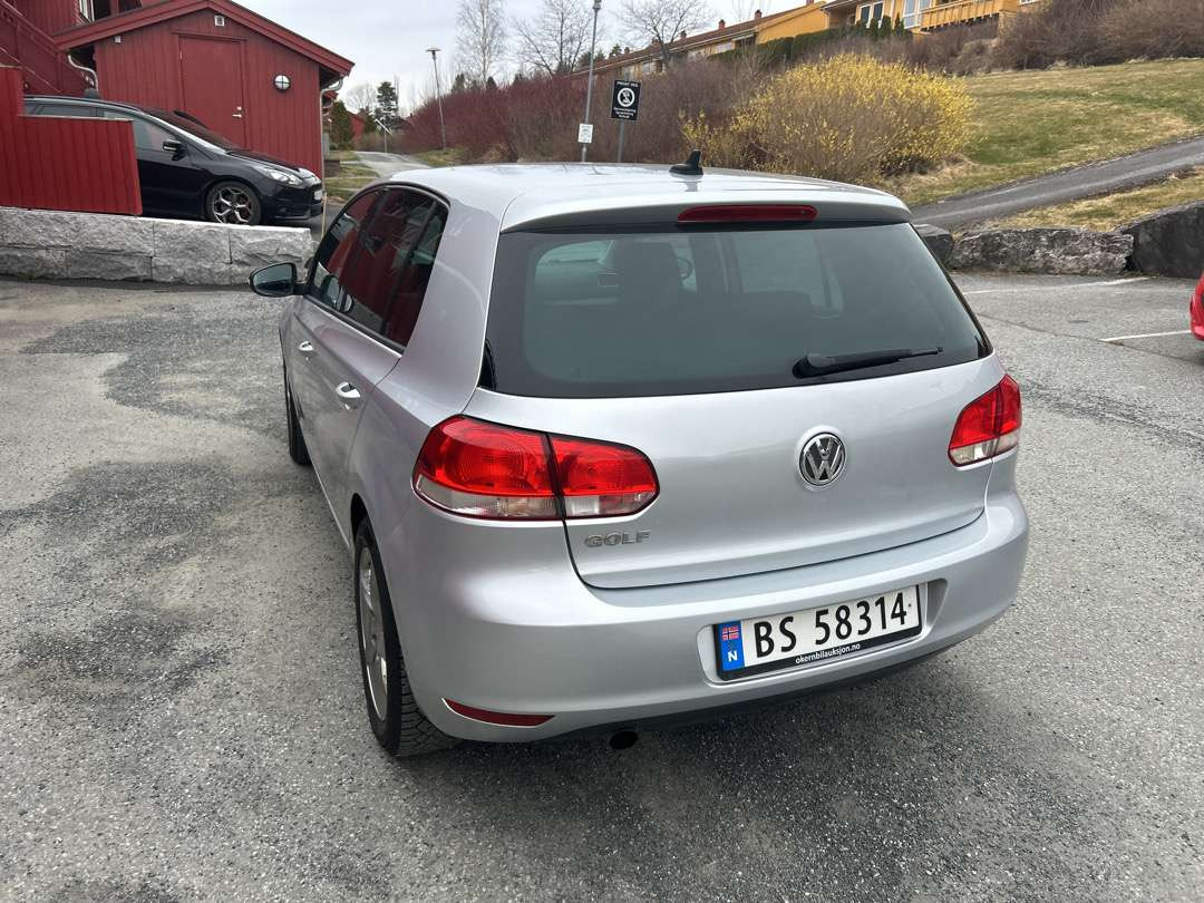 2011 Personbil VOLKSWAGEN GOLF EU-godkjent - Universaal: pilt 4 2011 Personbil VOLKSWAGEN GOLF EU-godkjent - Universaal: pilt 4