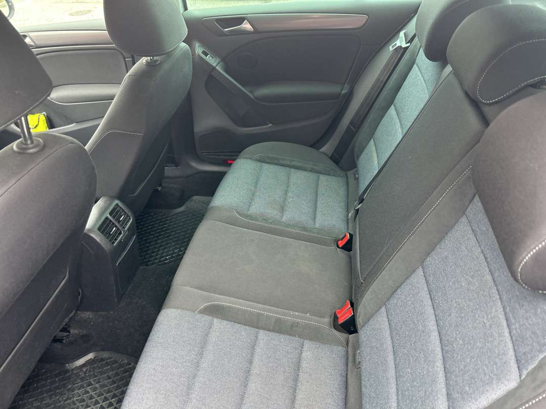 2011 Personbil VOLKSWAGEN GOLF EU-godkjent - Universaal: pilt 5 2011 Personbil VOLKSWAGEN GOLF EU-godkjent - Universaal: pilt 5