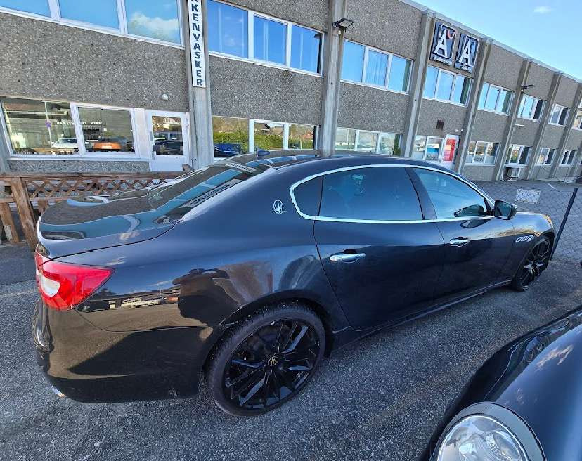 2014 Maserati Quattroporte S Q4 3.0L twin-turbo V6 // 411 hk // AWD // Automat - Sedaan: pilt 3 2014 Maserati Quattroporte S Q4 3.0L twin-turbo V6 // 411 hk // AWD // Automat - Sedaan: pilt 3