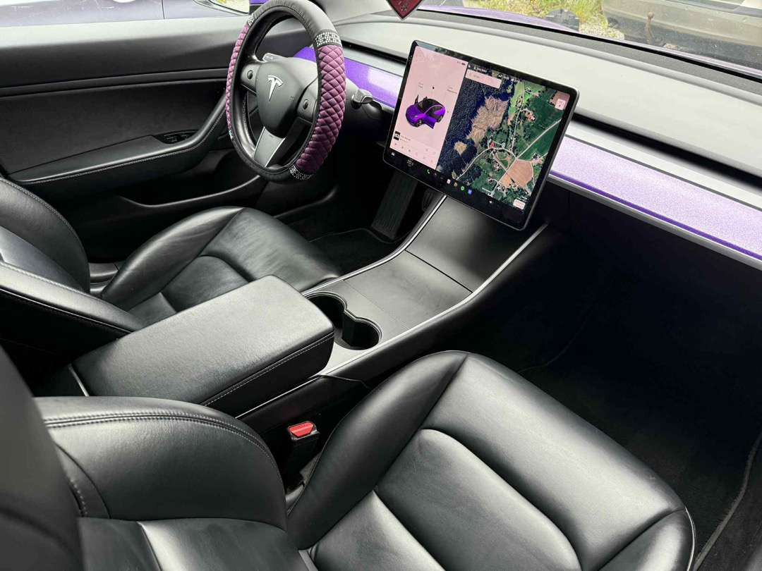 2019 Tesla Model 3 / luftunderstell - Sedaan: pilt 3 2019 Tesla Model 3 / luftunderstell - Sedaan: pilt 3