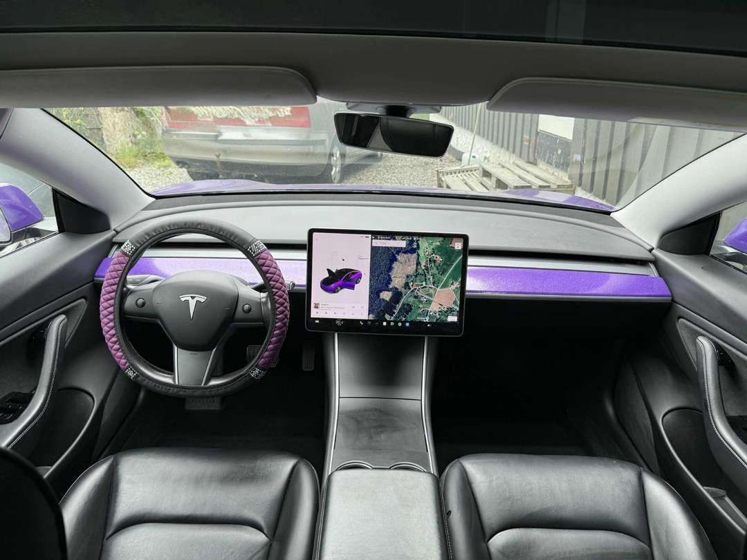2019 Tesla Model 3 / luftunderstell - Sedaan: pilt 4 2019 Tesla Model 3 / luftunderstell - Sedaan: pilt 4