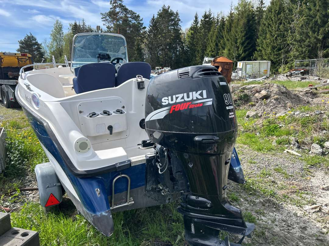 19 fots Båt Viksund Marlin 600 + båtmotor Suzuki 90 Hk - Muu seadmestik: pilt 4 19 fots Båt Viksund Marlin 600 + båtmotor Suzuki 90 Hk - Muu seadmestik: pilt 4