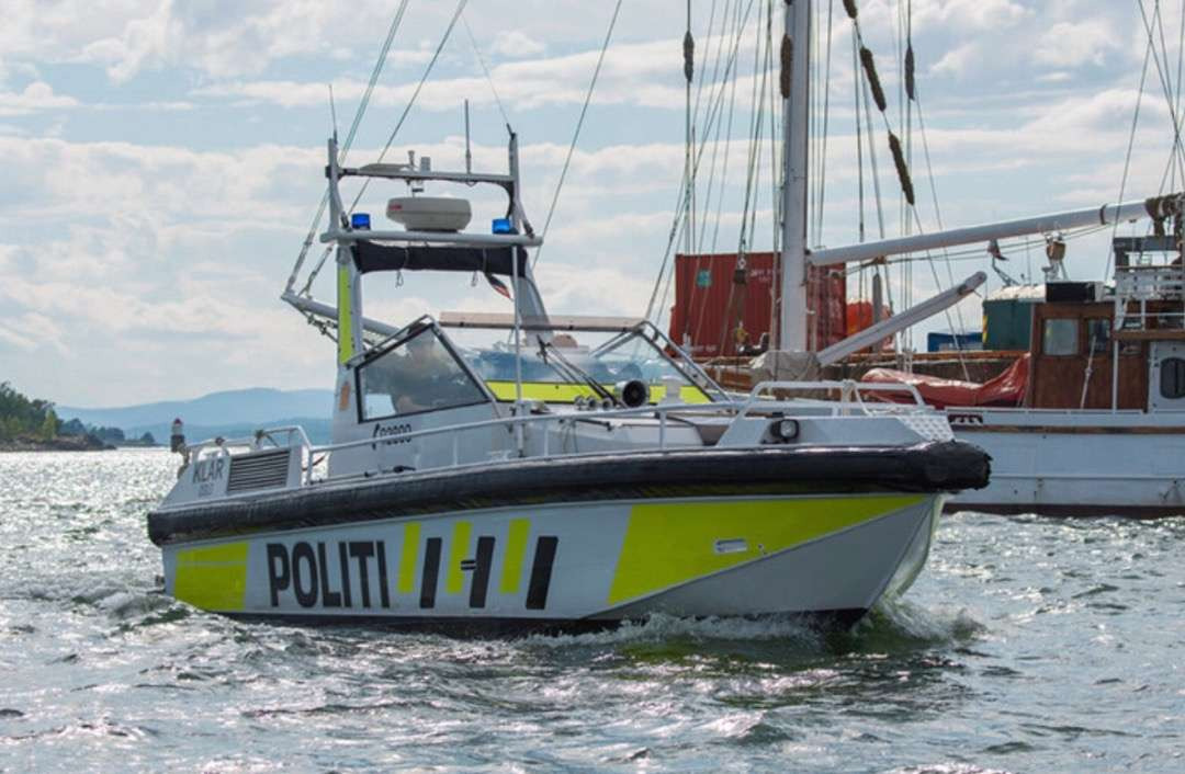 1997 Hurtiggående patruljebåt / 30 Fot / 870 HK - Muu seadmestik: pilt 2 1997 Hurtiggående patruljebåt / 30 Fot / 870 HK - Muu seadmestik: pilt 2