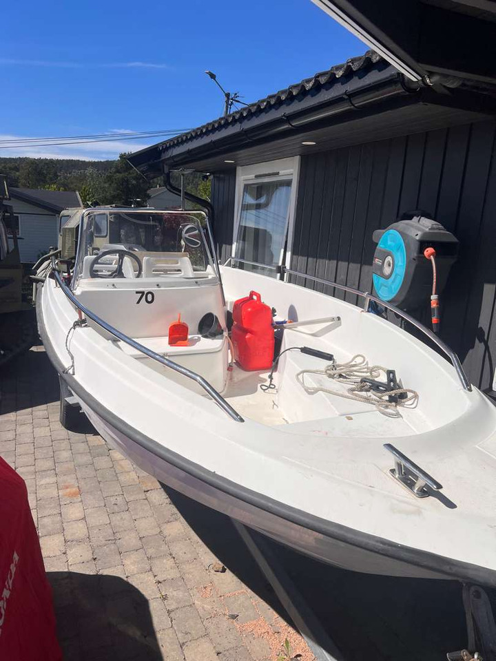 1997 Ryds 17 fot M/50hk Mariner - Muu seadmestik: pilt 1 1997 Ryds 17 fot M/50hk Mariner - Muu seadmestik: pilt 1