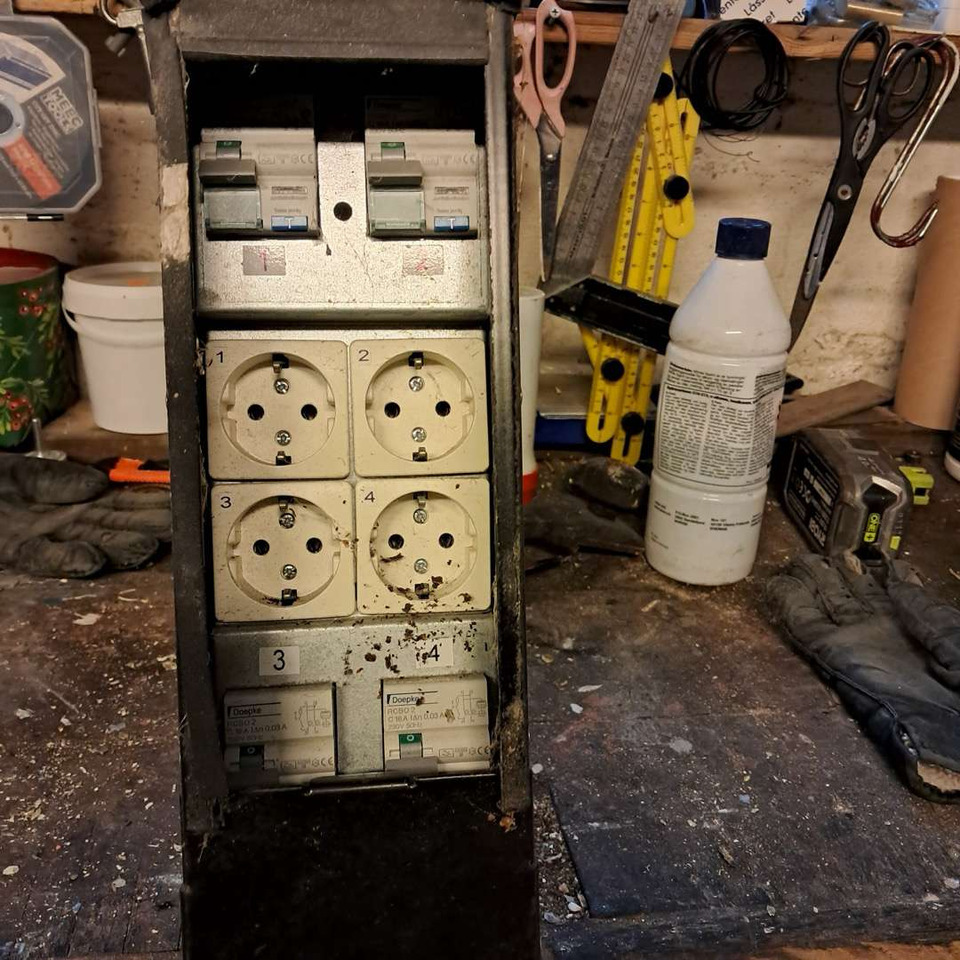 Tööriist/ Seadmed Powersøylen Stikkontaktsøyle (3): pilt 1