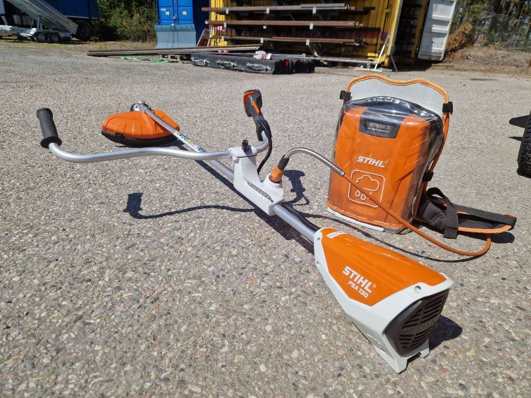 STIHL FSA 130 med AR 3000 ryggsekkbatteri – kraftig og stillegående profftrimmer - Mootorratta haagis: pilt 1 STIHL FSA 130 med AR 3000 ryggsekkbatteri – kraftig og stillegående profftrimmer - Mootorratta haagis: pilt 1