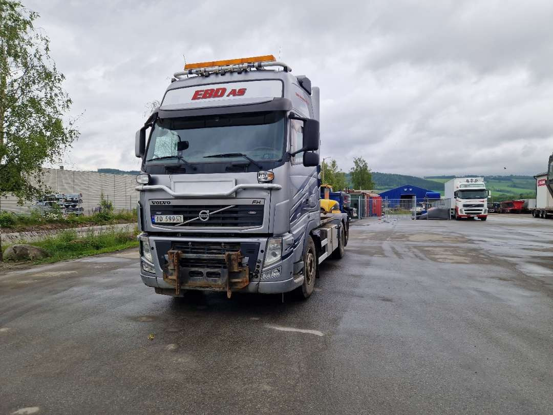 Volvo FH6X2-Krokbil med hydraulisk brøyteutstyr - Konkstõstukiga veoauto: pilt 5 Volvo FH6X2-Krokbil med hydraulisk brøyteutstyr - Konkstõstukiga veoauto: pilt 5