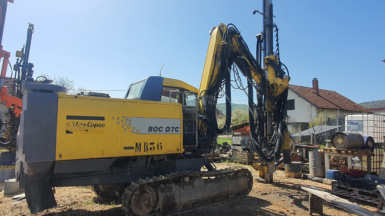 Atlas Copco ROC D7c-11 - Puurimisplatvorm: pilt 4 Atlas Copco ROC D7c-11 - Puurimisplatvorm: pilt 4