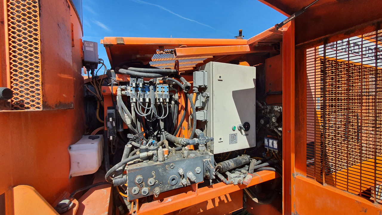 Puurimisplatvorm TAMROCK Pantera 1100: pilt 21 Puurimisplatvorm TAMROCK Pantera 1100: pilt 21