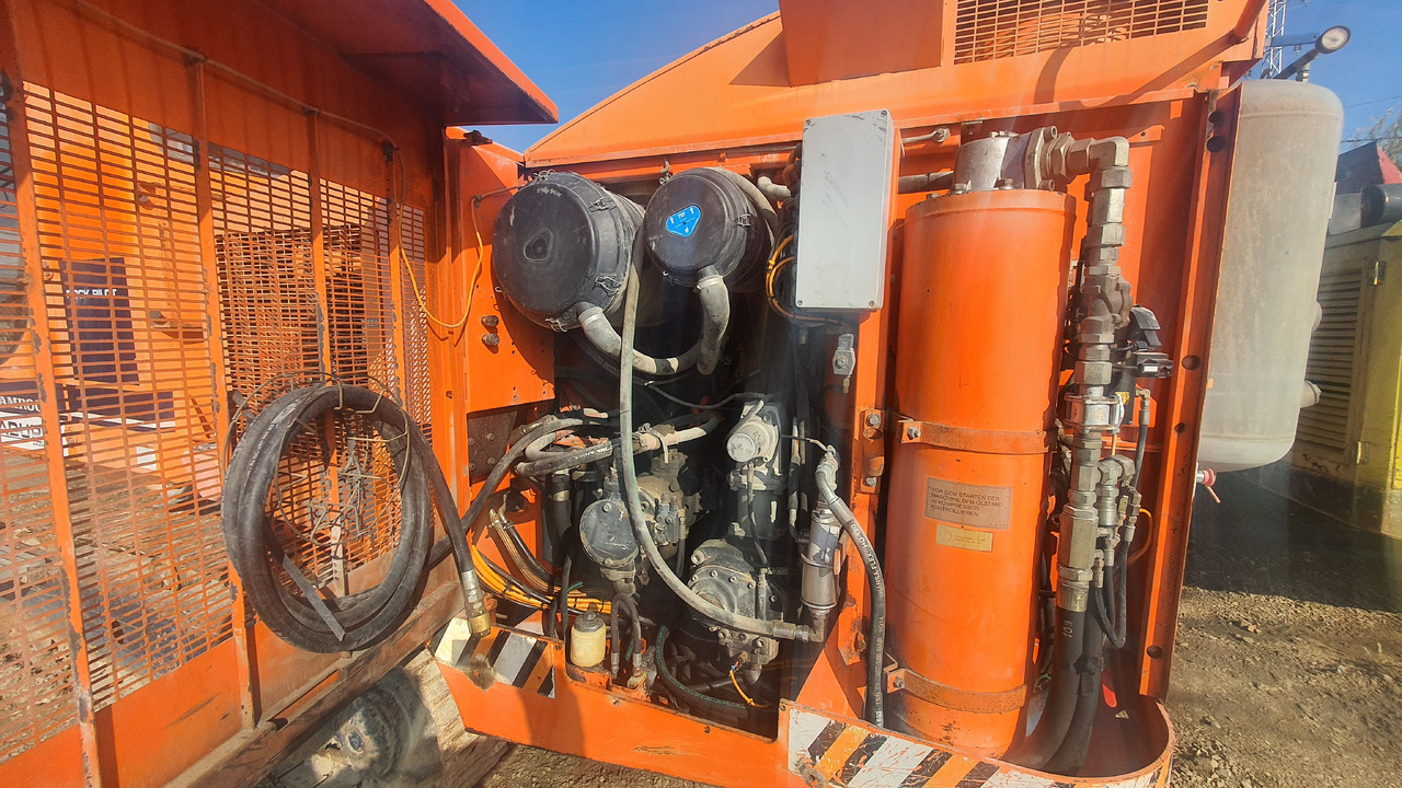 Puurimisplatvorm TAMROCK Pantera 1100: pilt 19 Puurimisplatvorm TAMROCK Pantera 1100: pilt 19