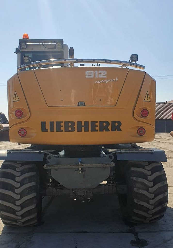 Liebherr A 912 compact - Ratastel ekskavaator: pilt 3 Liebherr A 912 compact - Ratastel ekskavaator: pilt 3