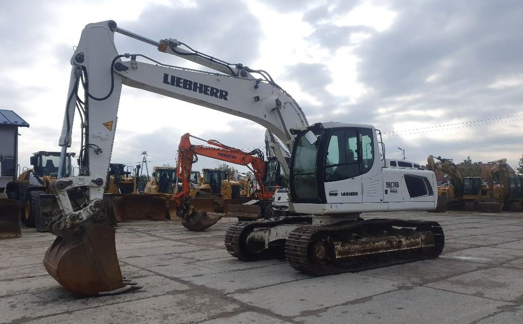 Liebherr R 906 LC - Lintekskavaator: pilt 1 Liebherr R 906 LC - Lintekskavaator: pilt 1