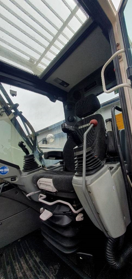 Lintekskavaator Liebherr R 914 compact: pilt 10