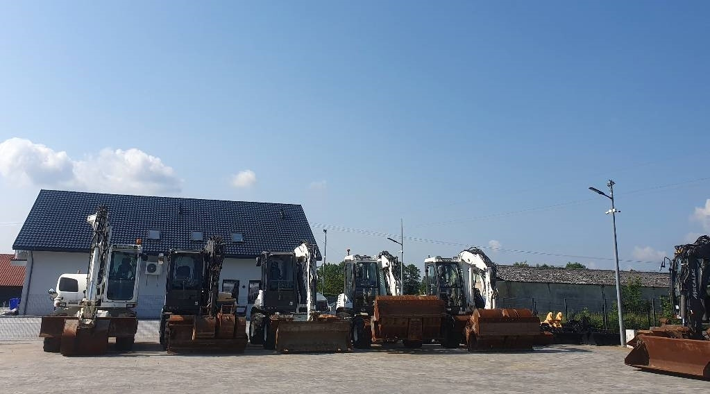 Ratastel ekskavaator Mecalac 12 M TX: pilt 15