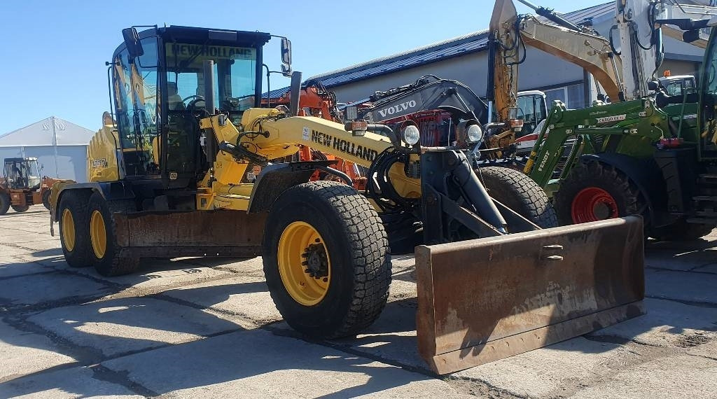New Holland F 156.7 A - Teehöövel: pilt 5 New Holland F 156.7 A - Teehöövel: pilt 5