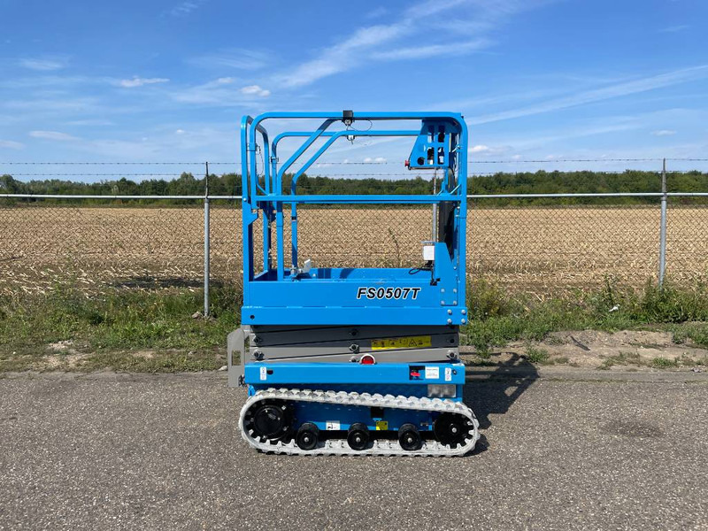 Fronteq FS0507T Tracked Scissor Lift - Käärlift: pilt 4 Fronteq FS0507T Tracked Scissor Lift - Käärlift: pilt 4