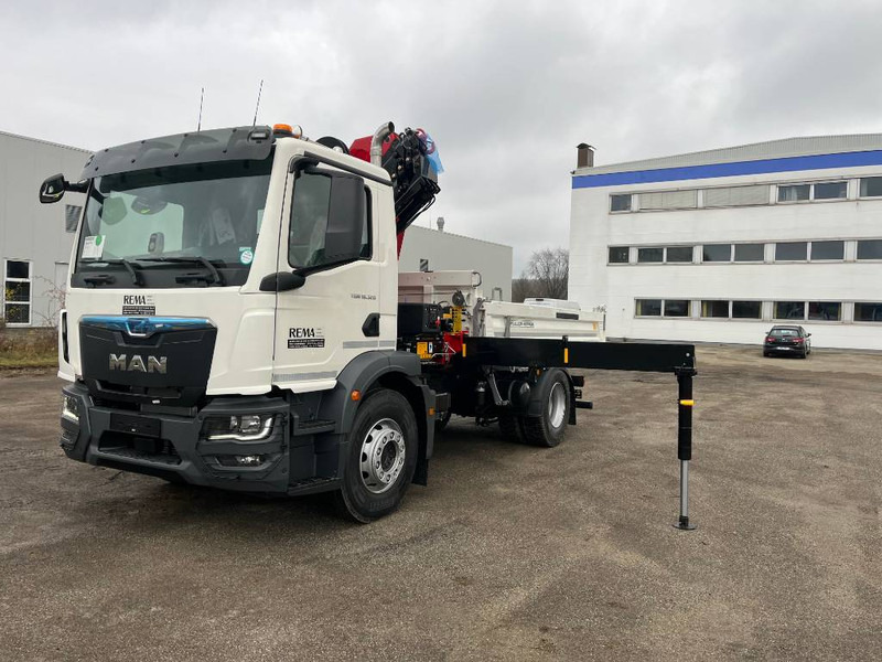 HMF 1620K4-RCS | 2024 - Kraanaga veoauto: pilt 3 HMF 1620K4-RCS | 2024 - Kraanaga veoauto: pilt 3