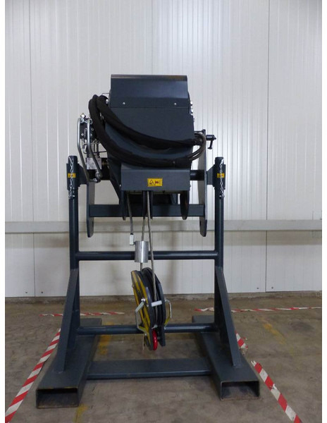 MAGNI Lier 5 Ton | 2022 - Lisaseade - Ehitusmasinad: pilt 1 MAGNI Lier 5 Ton | 2022 - Lisaseade - Ehitusmasinad: pilt 1