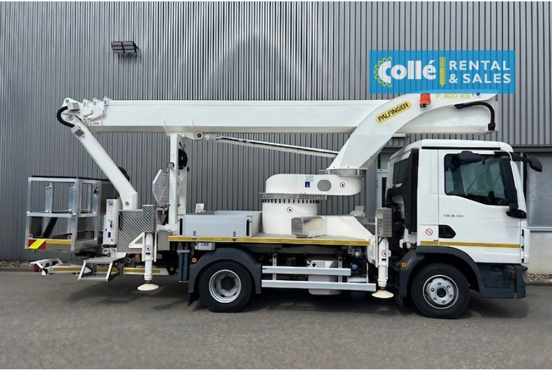 Palfinger P 300 KS | 2023 - Veoautolt tõusev platvorm: pilt 3 Palfinger P 300 KS | 2023 - Veoautolt tõusev platvorm: pilt 3
