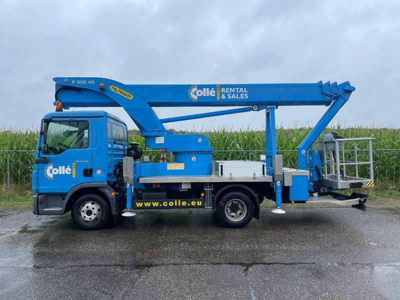 Palfinger P 300 KS | P300KS | 7.500KG! - Veoautolt tõusev platvorm: pilt 1 Palfinger P 300 KS | P300KS | 7.500KG! - Veoautolt tõusev platvorm: pilt 1