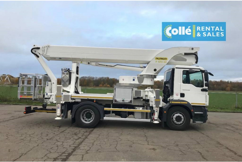 Palfinger P 370 KS | 2021 - Veoautolt tõusev platvorm: pilt 1 Palfinger P 370 KS | 2021 - Veoautolt tõusev platvorm: pilt 1