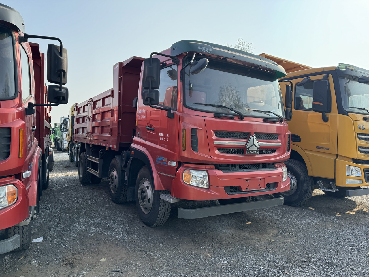 SINOTRUCK HOWO - Kallurauto: pilt 2 SINOTRUCK HOWO - Kallurauto: pilt 2
