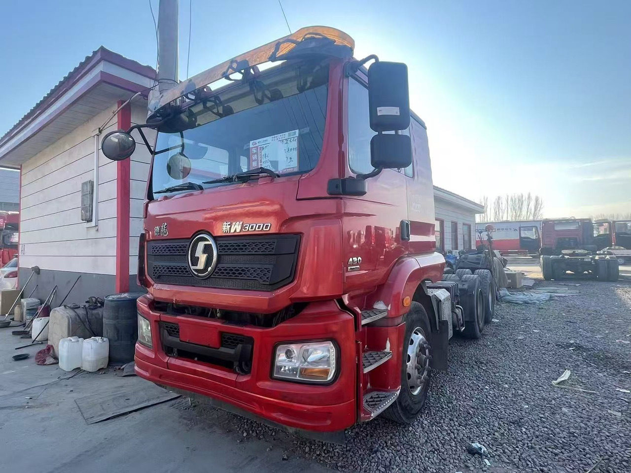 SHACMAN M3000 - Sadulveok: pilt 2 SHACMAN M3000 - Sadulveok: pilt 2