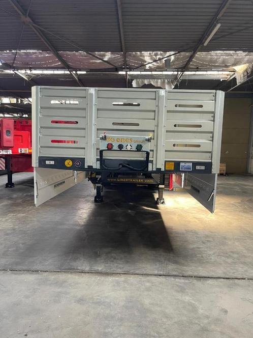 LIDER 3-assige flatbed - Platvorm/ Madelpoolhaagis: pilt 1 LIDER 3-assige flatbed - Platvorm/ Madelpoolhaagis: pilt 1