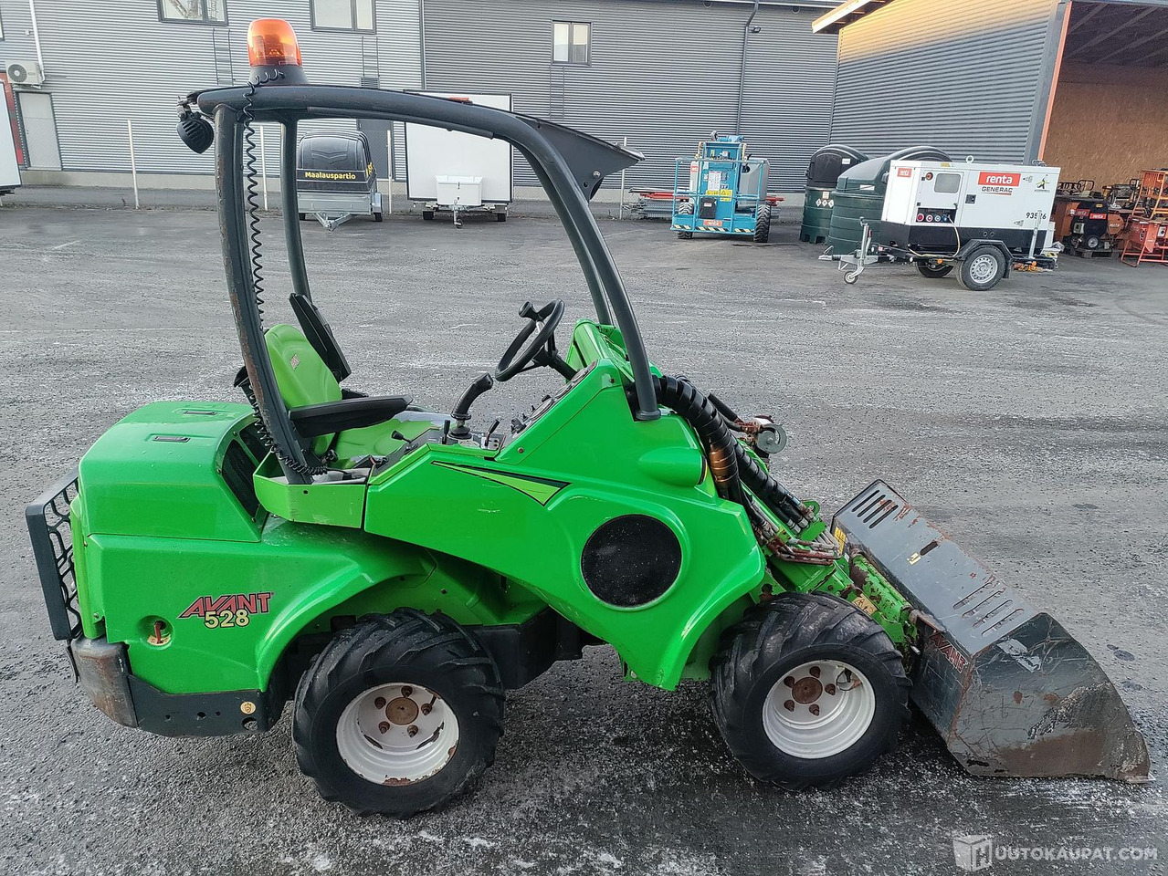 Avant 528 Diesel sorakauhalla, 2016, Oulu - Minilaadur: pilt 1 Avant 528 Diesel sorakauhalla, 2016, Oulu - Minilaadur: pilt 1