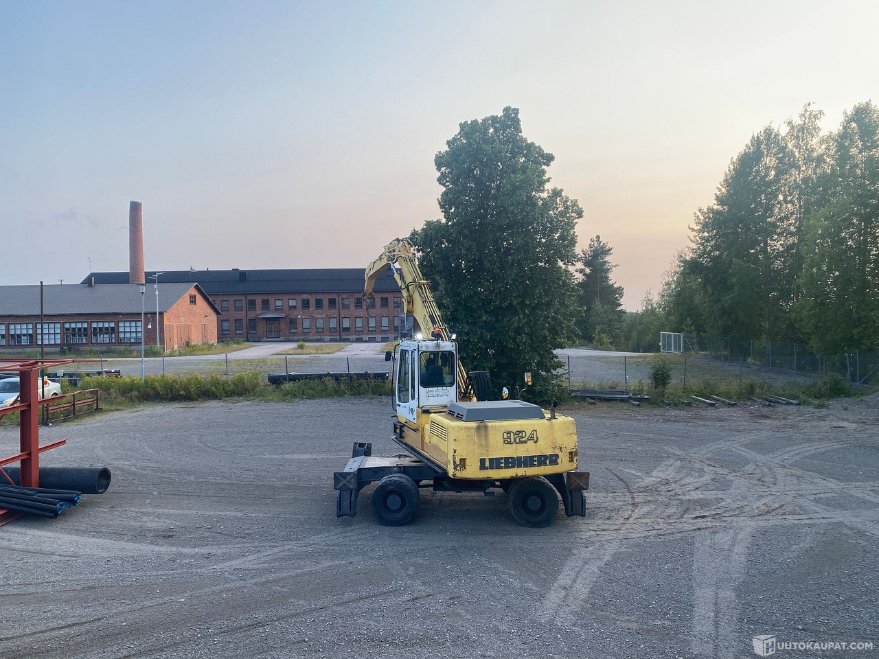 Liebherr 924, 2003, Hyvinkää - Ehitusmasinad: pilt 3 Liebherr 924, 2003, Hyvinkää - Ehitusmasinad: pilt 3