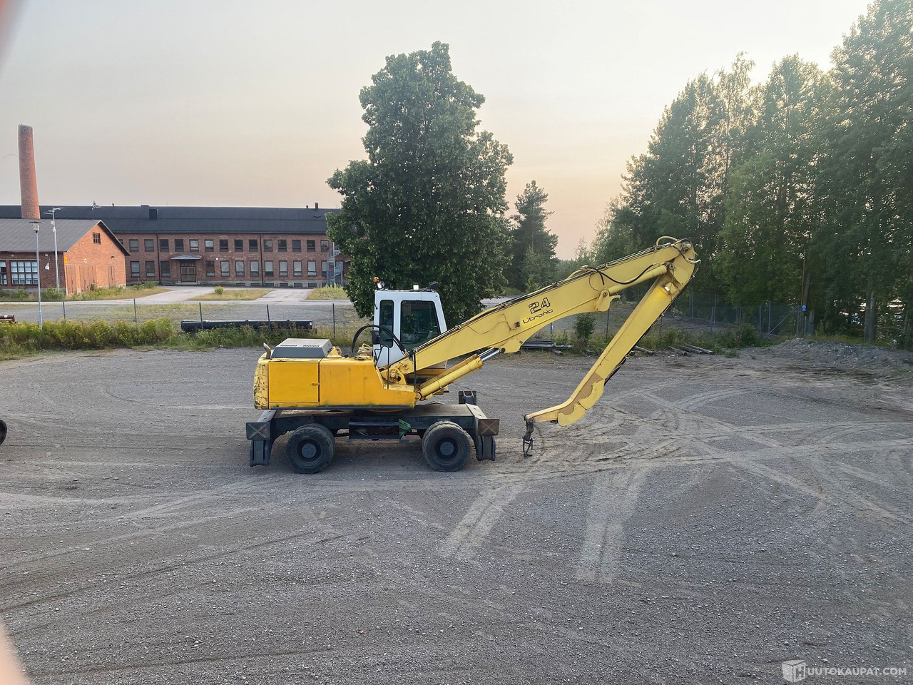 Liebherr 924, 2003, Hyvinkää - Ehitusmasinad: pilt 5 Liebherr 924, 2003, Hyvinkää - Ehitusmasinad: pilt 5